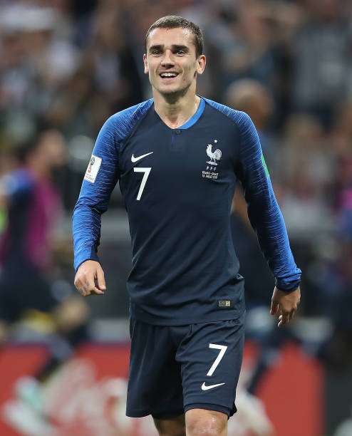 路进攻少不 路进攻少不