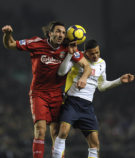 尽管他一直 尽管他一直